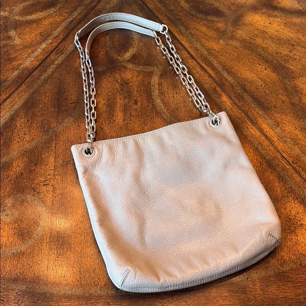 Tory Burch Taupe Crossbody Bag with Pebbled Leather - Picture 2 of 13